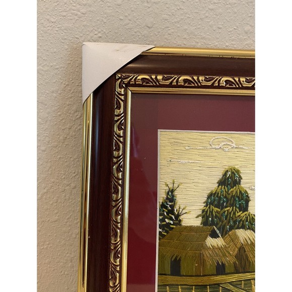 Embroidered Vietnamese Thread Art Framed Picture Used - Picture 5 of 7